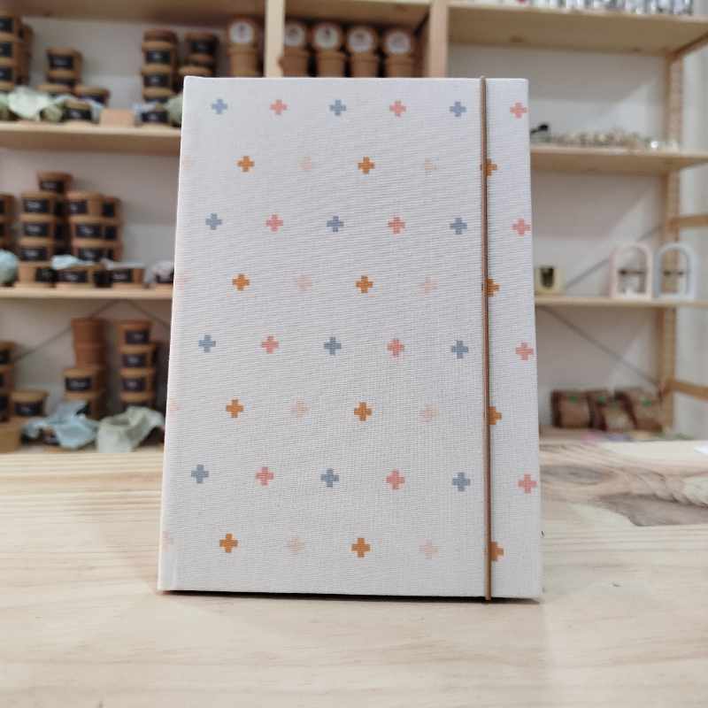 Libretas A5 (Pintadas y bordadas a mano) - Imagen 4