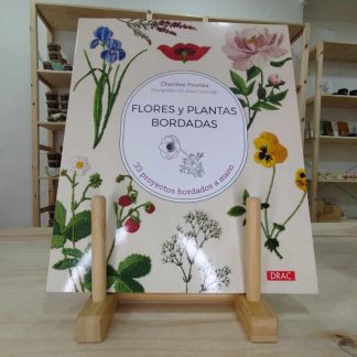 Libro flores y plantas bordadas