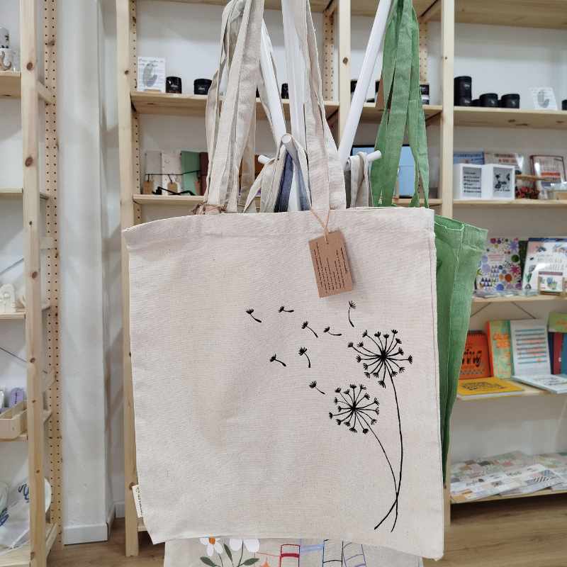 Tote bags pintadas a mano - Imagen 6